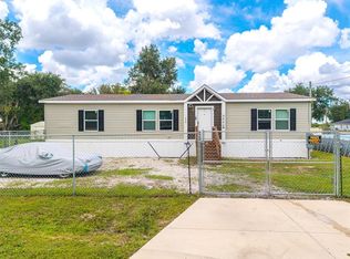 6668 Cain St, Mulberry, FL 33860