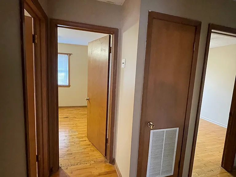 1333 S Ventura Ave — Photo 29
