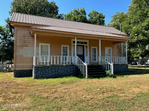 67 E Main St, Dyersburg, TN 38024