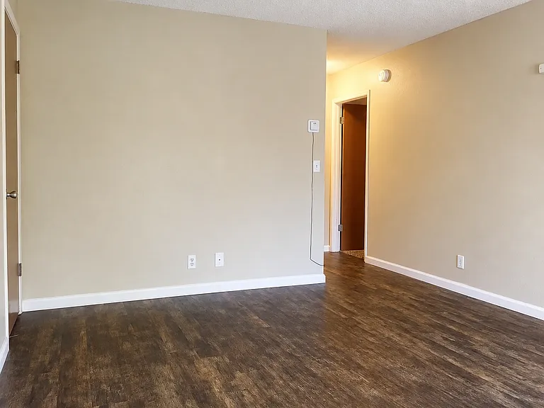 346 Hickory St #3 — Photo 10