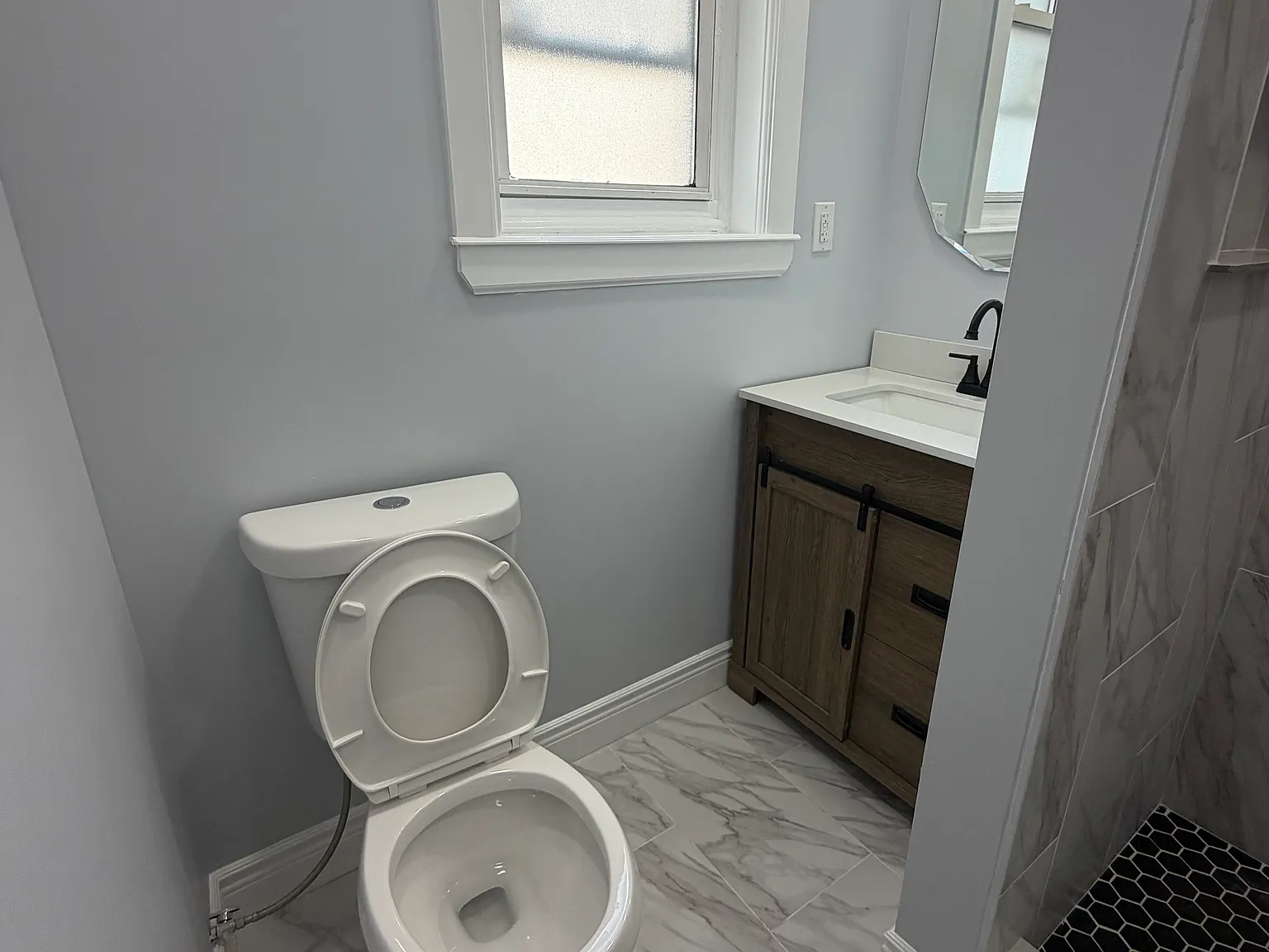 2 bed, 540 sqft, $1,300 — Photo 3
