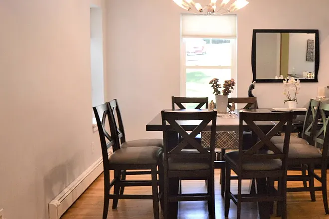 675 Powell St #4 — Photo 8