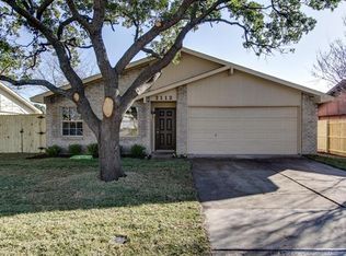 2112 Highbury Rd, Carrollton, TX 75007