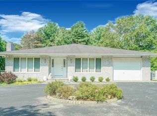 1155 Carlls Straight Path, Dix Hills, NY 11746