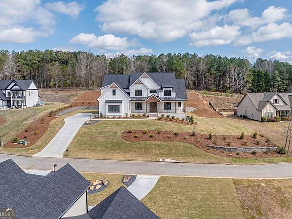 3rd image of 2661 Alexis Way