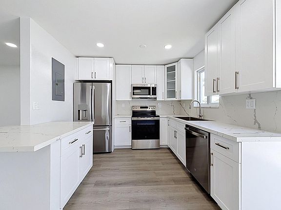5th image of 1441 SW 1ST Terrace