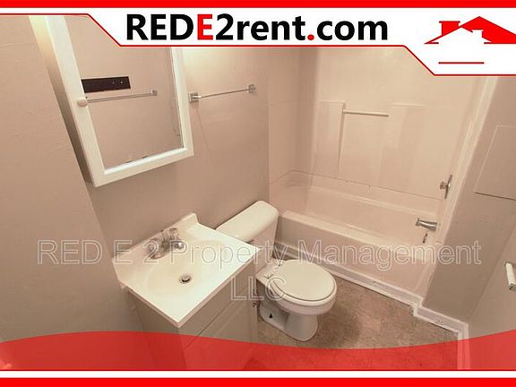 5th image of 171 Linn St #1/2