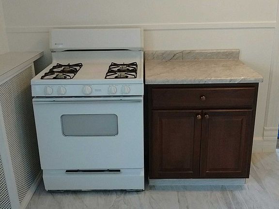 3rd image of 1330 N 12th St #2