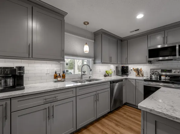 1540 Scaffold Lick Creek Rd, Berry, KY 41003