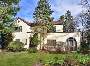 262 Rockingstone Ave, Larchmont, NY 10538