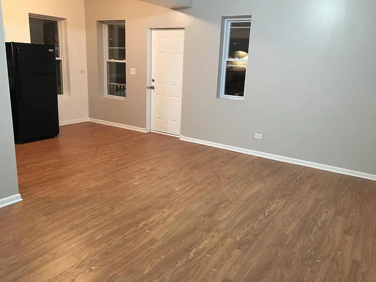 1943 N Keystone Ave #1R — Photo 6