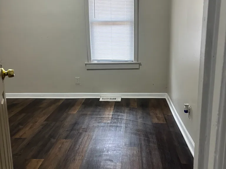 4425 Madison St — Photo 4