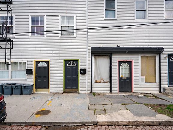 3rd image of 171 Liberty St
