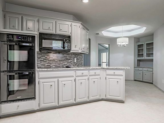 5th image of 4320 Cornell Dr