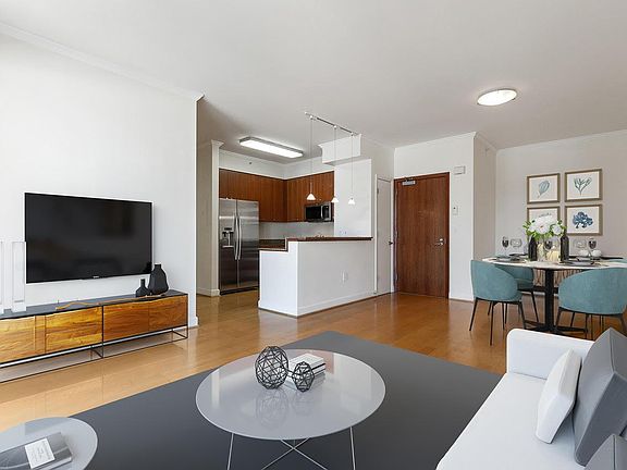 2nd image of 246 2nd St APT 1305