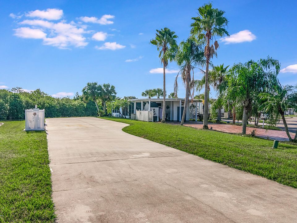1st image of 132 Windsong Way #132