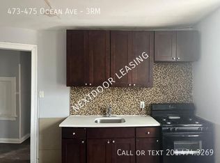 473-475 Ocean Ave ROOM 3, Jersey City, NJ 07305
