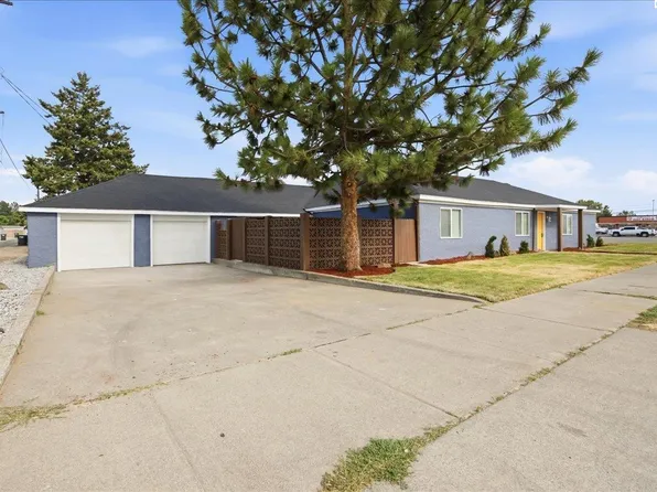807 N 12th Ave, Pasco, WA 99301