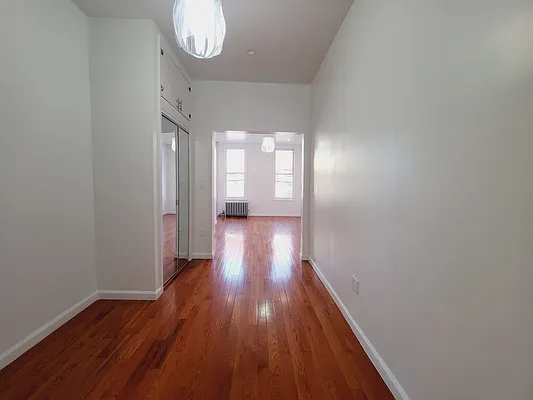 Rented by Corcoran | media 11