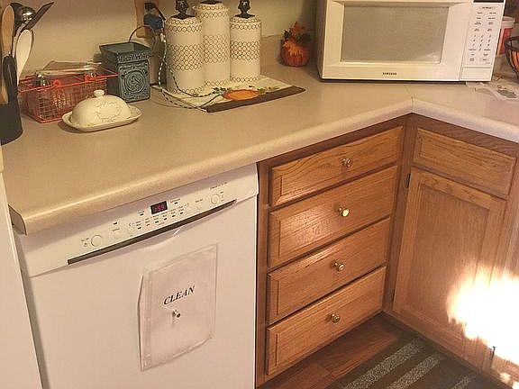 Dishwasher 