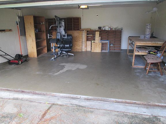 5th image of 4465 Alpine Ln