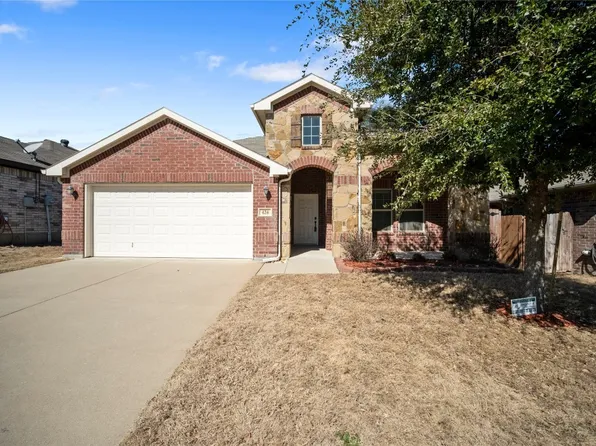 424 Millbrook Ln, Fort Worth, TX 76109