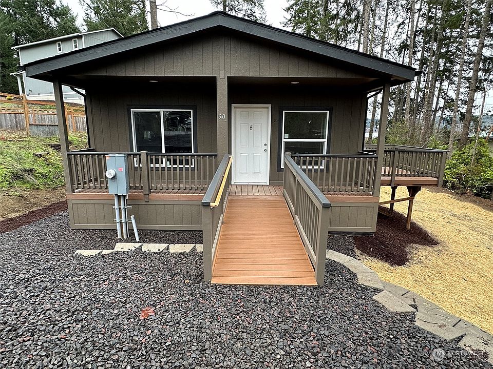 1st image of 50 NE Katherine Court