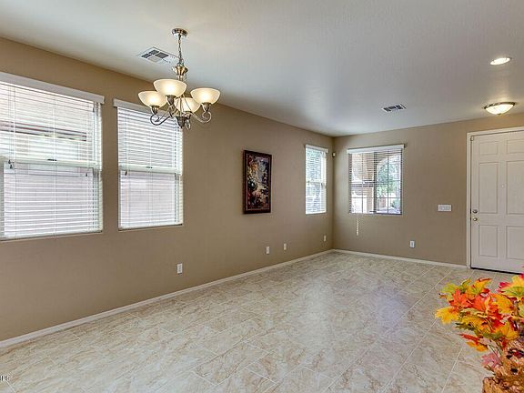 4th image of 9067 W Myrtle Ave