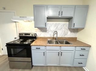 406 E Jackson St #A, Marion, IL 62959