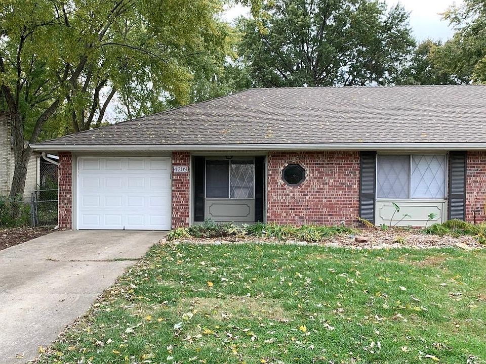 Garage and driveway parking included