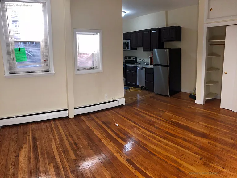 15 University Rd #33 — Photo 2