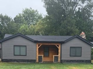 4 Division St, Oxford, MI 48371