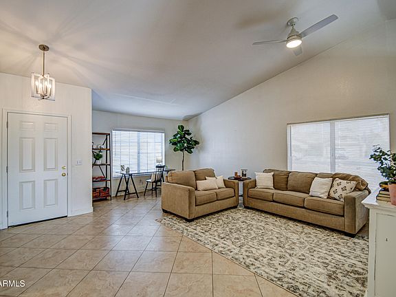4th image of 1255 E SAN ANGELO Avenue