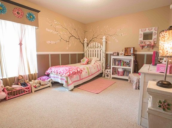 4th image of 10181 SE 69th Ave