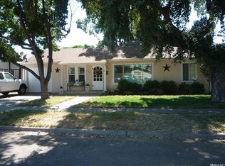 2825 10th St, Ceres, CA 95307