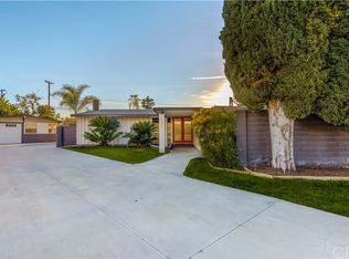 1592 Garland Ave, Tustin, CA 92780