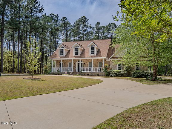 2nd image of 15940 Lovegrass Lane