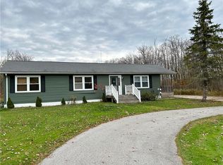 9217 Heibel Rd, Erie, PA 16510