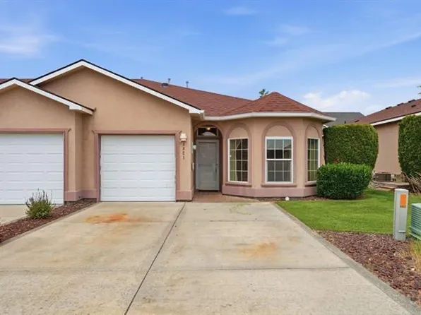 9821 Mia Ln, Pasco, WA 99301