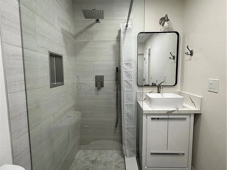20655 Lemmer St #20655 — Photo 7