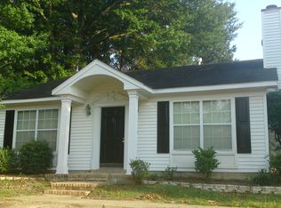 6701 Autumn Ridge Dr, Mobile, AL 36695