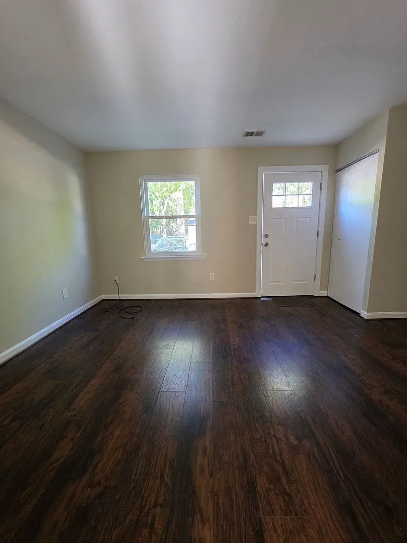 Charming 2-Bedroom Townhome in the Heart of Waldorf Comfort, Style & Convenience! — Photo 3