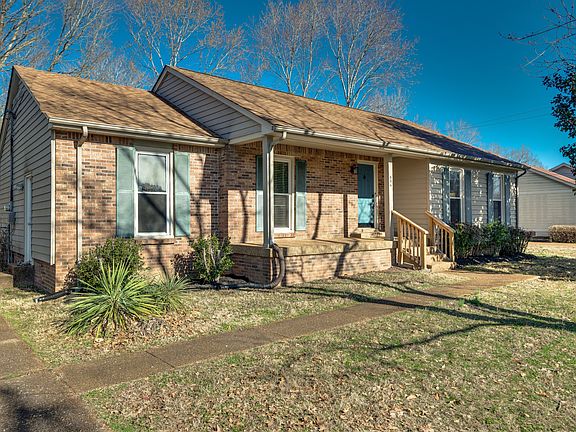 2nd image of 804 Harpeth Bend Dr