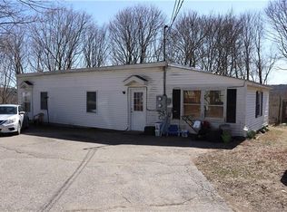 90 Hope St, Willimantic, CT 06226