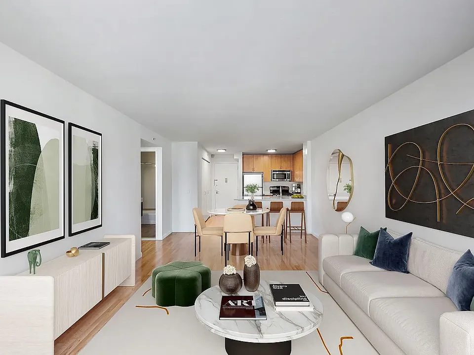 66 W 38th St #34B