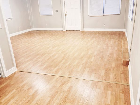 (undisclosed Address)