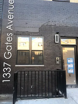 Rented by Lodger Corp | media 34