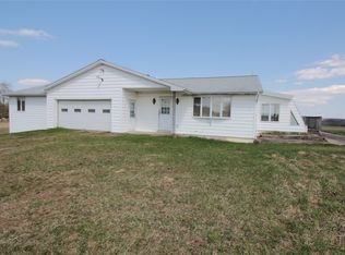 516 Boswell Hill Rd, Endicott, NY 13760