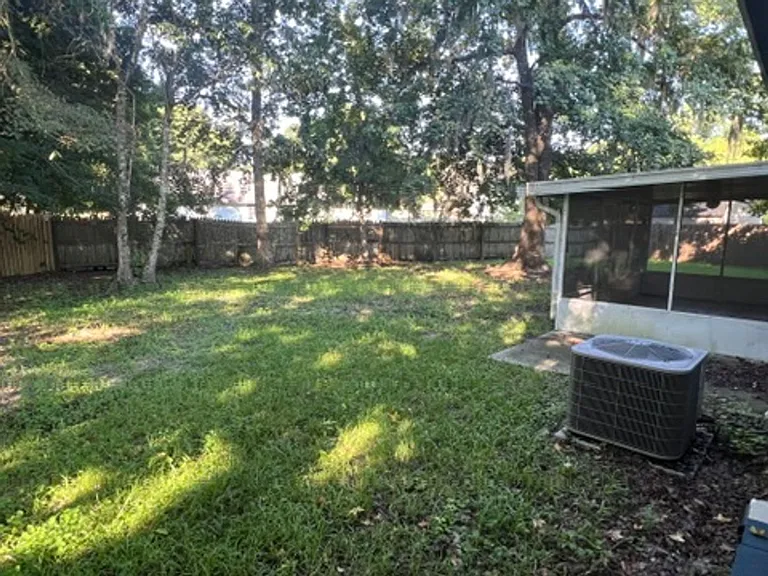 105 Driftwood Ct — Photo 14