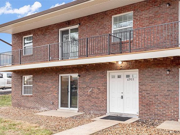 3rd image of 6905 Colonial Woods Dr APT 2